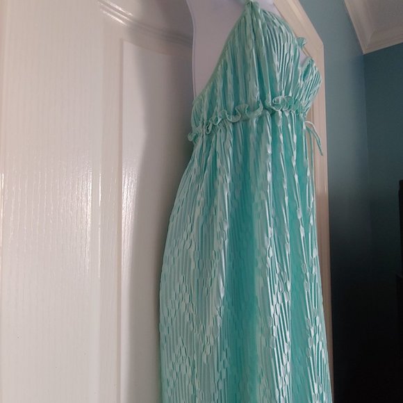 Mary McFadden Collection 1 Grecian Plisse Aqua Full Length Gown Medium - Picture 9 of 16